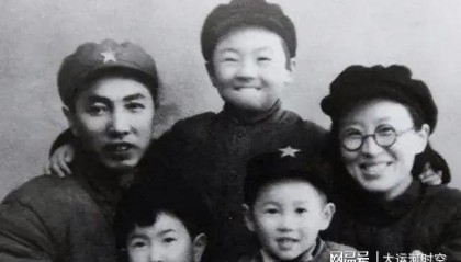 开云APP-1949年，贺子珍去北京看女儿，毛主席得知联系方志纯：去办一件事